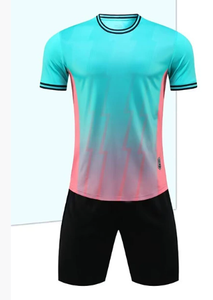 Servicio OEM Personalizado de Alta Calidad, Camiseta de Fútbol de Invierno, Conjuntos de Uniformes de Fútbol Profesional, 100% Poliéster, Pantalones Cortos Impermeables - Product Image 2