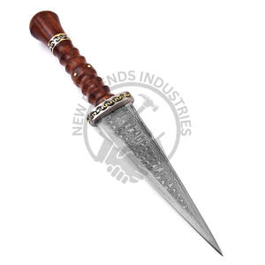 มีดโดเกอร์เหล็กดามัสกัสแบบด้ามไม้ลายเกลียวสไตล์ยุคกลางรุ่นใหม่ปรับแต่งได้ พร้อมใบมีดสองคม สำหรับการล่าสัตว์กลางแจ้ง - Product Image 5