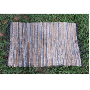 Tapis d'entrée extérieurs conçus pour les entrées, les porches, les patios, les jardins, les hôtels, les bureaux et les bâtiments commerciaux - Product Image 1