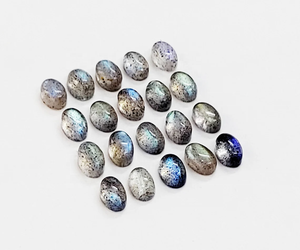 ลาบราดอไรต์ธรรมชาติทรงหลังเบี้ย 6*4 มม. ประกายสวยงาม พลอยเม็ดเดี่ยวคุณภาพสูง สำหรับทำเครื่องประดับ ราคาขายส่ง - Product Image 2