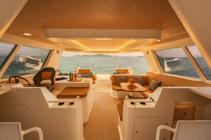 Catamarán Deportivo Personalizado UBI 12513 de 12.5m, 13 Pasajeros, Yate de Aluminio Soldado, Motor Fuera de Borda de 300HP, para Pesca Fluvial de Alta Velocidad y Recreación - Product Image 5