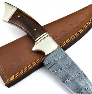 Cuchillo de caza artesanal de acero de Damasco para exteriores con mango de palisandro y funda de cuero - Product Image 5