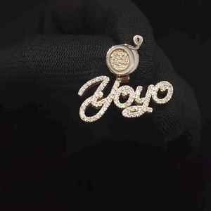 Colgante de Plata 925 Personalizado de Lujo con Letra Inicial de Moissanita VVS Certificada, Joyería HipHop Bling para Rapper - Product Image 1