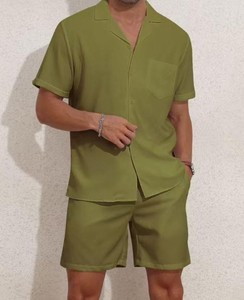 Ensemble chemise et short pour homme, vert olive, manches courtes, couleur unie, tenue décontractée d'été, col rabattu, tissu en coton respirant - Product Image 3