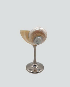 Copas de Vino con Base Plateada en Forma de Concha Marina, Personalizadas para Regalos de Boda, Damas de Honor, Eventos Nupciales, Fiestas, Aniversarios - Product Image 1