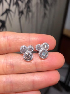 Pendientes de Diamantes Cultivados en Laboratorio, Corte Brillante, 2.23ct, Oro Blanco de 14k, Joyería Fina Elegante para Mujer - Product Image 2