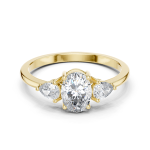 Anillo de diamantes de oro amarillo de tres piedras Purecarat con un diamante ovalado y de pera - Product Image 3