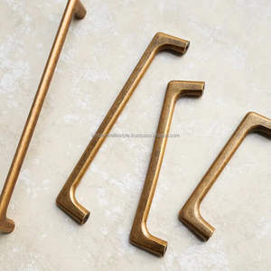 Tirador de metal de diseño ideal para muebles de lujo, cajones, armarios y decoración de interiores. - Product Image 6