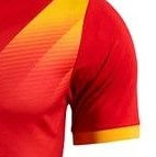 Uniforme de fútbol profesional con camiseta y pantalones cortos a juego, diseñado para partidos competitivos, entrenamientos y torneos de equipo. - Product Image 3