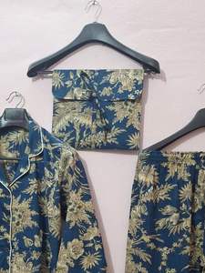 ชุดนอนผ้าฝ้าย3ชิ้นลายดอกไม้สุดหรูสำหรับกลางคืนชุดนอนสีฟ้าลายดอกไม้บานโบฮีเมียนสไตล์โบฮีเมียน - Product Image 2