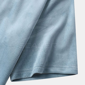 T-shirt pour homme au design minimaliste et tendance, vêtement décontracté de qualité supérieure, coupe classique, tenue quotidienne, 100% coton tricoté respirant - Product Image 4
