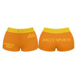 Shorts de sport pour femmes en polyester et élasthanne de qualité supérieure, dégradé violet avec panneaux latéraux noirs, logo personnalisé par sublimation. - Product Image 3