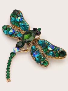 Broche élégante décorative brodée de perles, fabriquée à la main avec des perles de qualité supérieure, broderie artisanale de luxe - Product Image 6