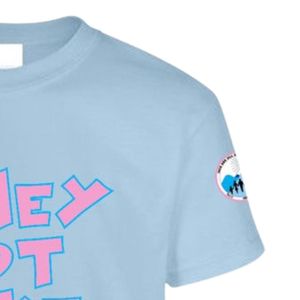T-shirt bleu clair à manches courtes et col rond avec imprimé graphique rose, vêtement décontracté pour tous les jours, streetwear confortable - Product Image 5