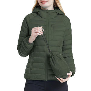 Chaqueta Acolchada con Capucha para Mujer, Verde, Ligera, Resistente al Viento, Exterior de Poliéster, Informal, para Otoño, Corte Regular, Cierre de Cremallera - Product Image 3