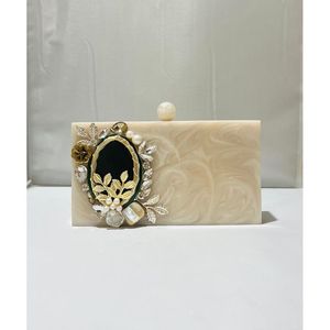 Sac à main de soirée pour femmes de qualité supérieure, accessoires de mode en cristal, sac à main élégant en résine - Product Image 6