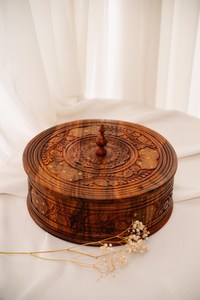 Hand-Carved Wooden Roti <b>Box</b> <b>with</b> <b>Lid</b>: Rustic Kitchen <b>Decor</b> - Product Image 4