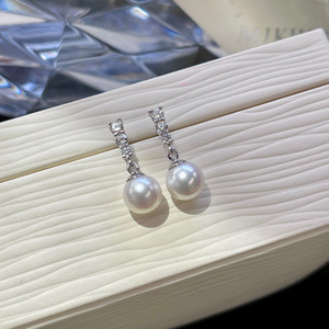 7-9mm Natural Freshwater <b>Pearl</b> <b>Earrings</b> with Flawless Round Shape 925 Sterling <b>Silver</b> Extremely Strong Light - Product Image 2