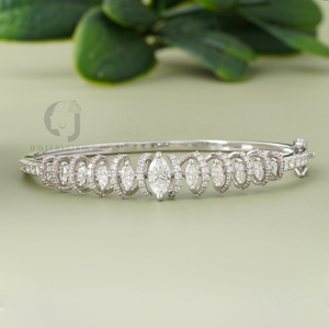Bracelet élégant en or blanc 14 carats avec diamant de laboratoire taille marquise de 1,55 ct, bijoux fins de luxe durables, cadeau pour femme - Product Image 2