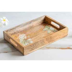Bandeja de madera natural diseñada para servir con elegancia y para una decoración del hogar atemporal. Bandeja de madera resistente y duradera, ideal para té y café. - Product Image 1