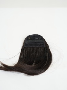 Extensiones de flequillo sintético con clip, hechas en Corea, con corte recto y voluminoso, flequillo frontal natural y liso con clips para mujer - Product Image 1
