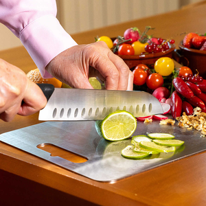 Planche à découper ronde en acier inoxydable, antidérapante, passe au lave-vaisselle, pour la cuisine, la découpe des légumes, la préparation des aliments - Product Image 5