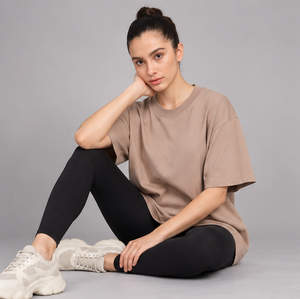 Conjunto de Camiseta Oversize y Leggings Negros para Mujer – Atuendo Deportivo de Dos Piezas de Alta Calidad - Product Image 5