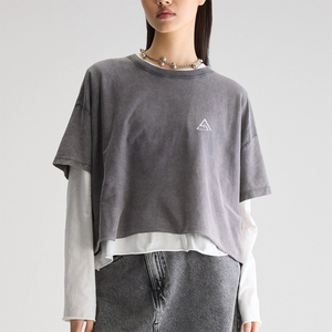 Crop top pour femme, design personnalisé, usage extérieur, couleur tendance, confortable à porter, nouveau style. - Product Image 3