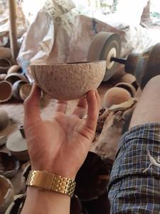 [VENTE CHAUDE] |   Ensemble de bols en noix de coco sculptés avec motif floral, vegan, bio, pour salade, smoothie, bols en bois de coco pour aliments, Vietnam - Product Image 3