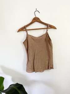 <b>Women</b> Premium Suede Tank <b>Top</b> Sleeveless Crop <b>Vest</b> Trendy Fashion Soft Feel Casual Clothing Wholesale OEM Factory Direct - Product Image 3