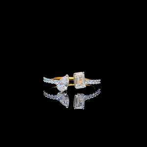 Bague ouverte de luxe en or rose 9K avec diamant de laboratoire taille poire et émeraude, moins de 2 carats - Product Image 1