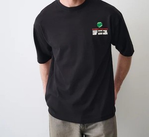 Camiseta de Manga Corta Negra para Hombre, Corte Regular, Cuello Redondo, Algodón Jersey Transpirable de 320g, Diseño Casual con Estampado Digital en la Parte Delantera - Product Image 1
