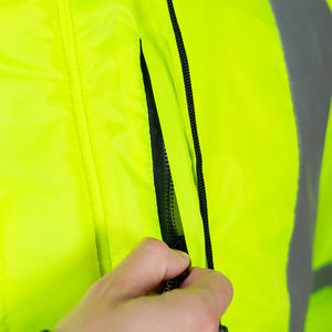 Chaqueta de Invierno con Luces LED para Hombre, Servicio OEM, Ecológica, Protectora, Reflectante, Impermeable, Ligera, con Capucha - Product Image 4