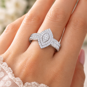 Bague de mariage pour femme en or blanc 14 carats avec diamant naturel rond de 1,00 carat serti à griffes | Bague de Mariage Élégante en Forme de Marquise pour Femme - Product Image 1