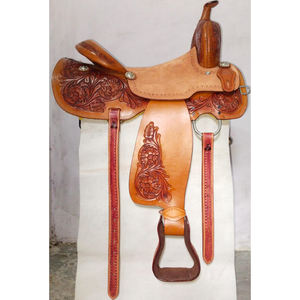 À VENDRE HARNASSE EN CUIR WESTERN PREMIUM SADDLE POUR LA COURSE ET LA RÉITURE EN TAILLES 14 15 16 17 18 75 DOLLARS CARTES DE CRÉDIT ACCEPTÉES - Product Image 1