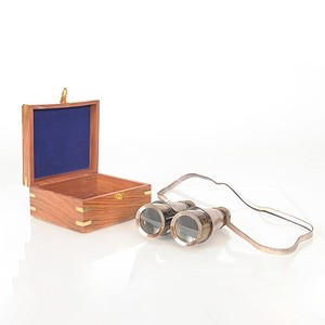 Binocular w leather overlay in <b>wood</b> <b>box</b> - Product Image 4