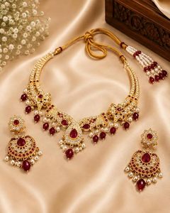 Ensemble collier et boucles d'oreilles en alliage plaqué argent avec pierres de zircon rouge, design floral, bijoux de mariage classiques pour femmes - Product Image 2
