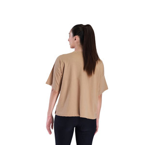 เสื้อยืดผู้หญิงผ้าฝ้ายออร์แกนิค Solid Trader Eco เนื้อผ้านุ่มละมุนต่อผิว น้ำหนักเบา ระบายอากาศได้ดี ดีไซน์เรียบง่าย ทันสมัย เหมาะสำหรับฤดูร้อน - Product Image 3