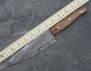 Cuchillo de Chef de Acero de Damasco Forjado a Mano, Cuchillo de Cocina con Hoja de Acero de Patrón Premium, Mango Ergonómico Duradero para Cortar en la Cocina - Product Image 4