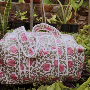 Floral Cotton Duffel <b>Bag</b> Large Capacity Zipper Closure Travel Weekender Duffel <b>Bag</b> - Product Image 2