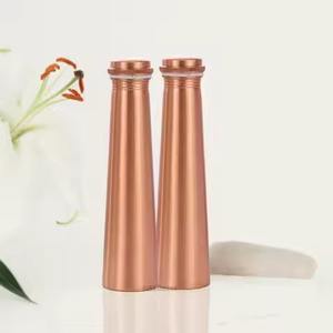 Botella de Agua de Cobre de Estilo Moderno, Elegante Recipiente para Beber, para Oficina, Gimnasio, Viajes - Product Image 1