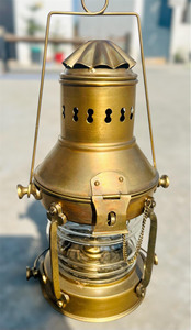 Lanterne à huile nautique vintage en laiton, finition antique, abat-jour en verre suspendu, lampe maritime pour la décoration de la maison et des hôtels - Product Image 6