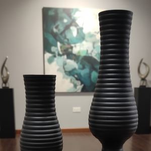 Ensemble de 2 vases à fleurs noirs mats, texturés horizontalement, style totem, vases en porcelaine modernes et hauts, décoration de table pour la maison - Product Image 5