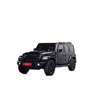 Jeep Wrangler 2.0 Overland Power Top 4 Puertas 4xe Caja de Cambios Automática Cámara Trasera Modelo Diciembre 2022 51,432 km Asientos de Tela Izquierda - Product Image 1