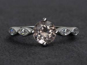 แหวนมอร์แกไนต์เงินแท้ ทรงกลม พลอยมอร์แกไนต์สีชมพู แหวนหมั้น เครื่องประดับชั้นดีสำหรับผู้หญิง - Product Image 6