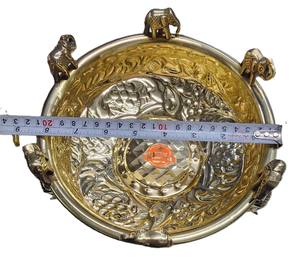 Urli en laiton fait main avec motif d'éléphant |   Bol à fleurs flottant plaqué or antique pour la décoration de la maison, du jardin et des fêtes - Product Image 2