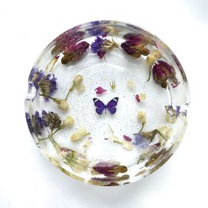 Cenicero de Resina Artístico Moderno con Apariencia de Cristal Transparente para Decoración Elegante de Barra - Product Image 2
