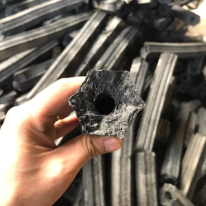 Briquettes de charbon de bois de sciure de bois dur de qualité supérieure du Vietnam pour barbecue – 91,3 % de carbone fixe, combustion longue durée, faible teneur en cendres - Product Image 3