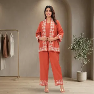 Ensemble 3 pièces en coton brodé corail pour femme, manches trois quarts, coupe ample, décontracté, printemps-été - Product Image 1