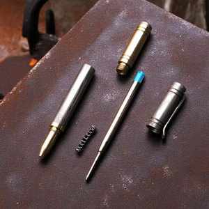 Elegante Instrumento de Escritura de Acero con Patrón de Damasco, Pluma de Lujo Hecha a Mano para Uso en Oficina, Negocios y Escuela - Product Image 4